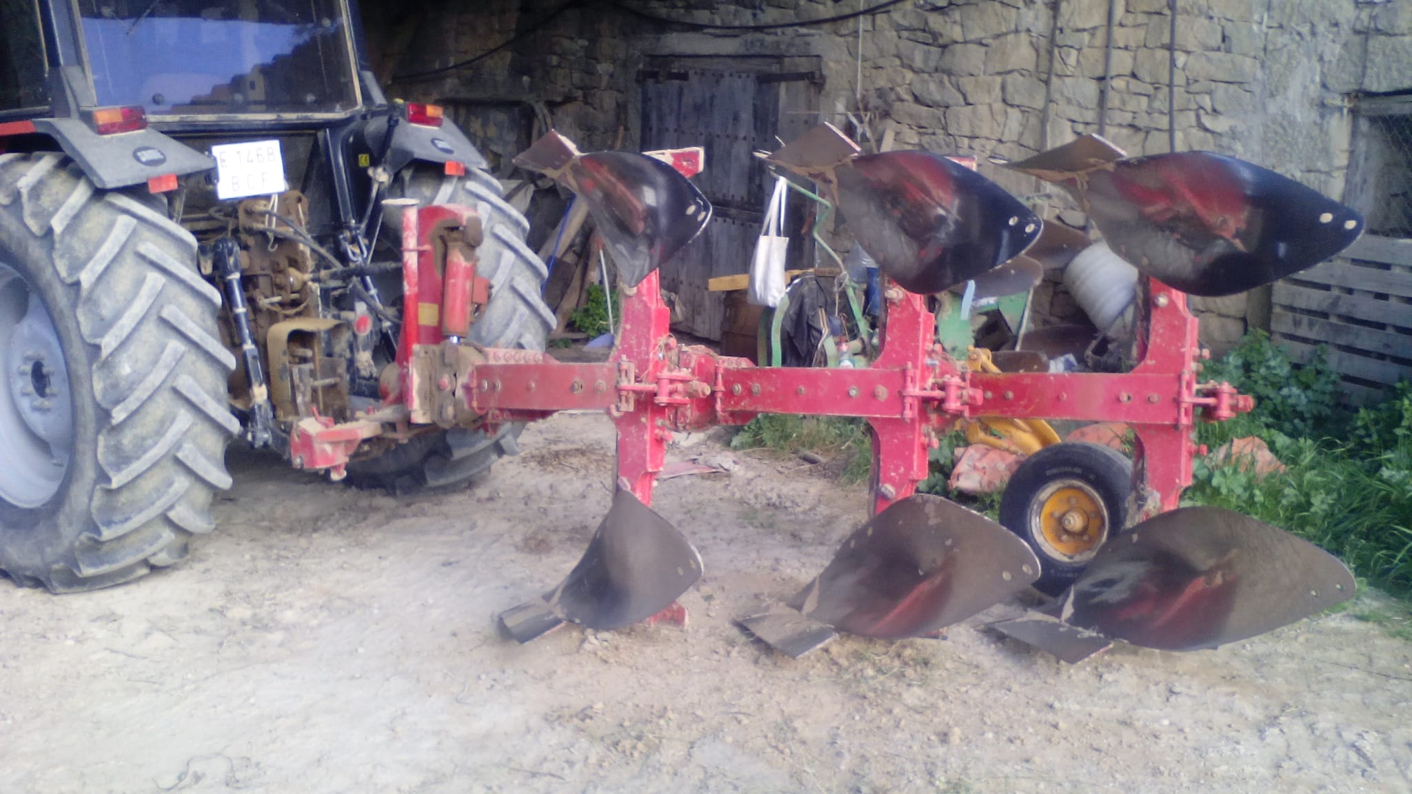 Tractor aladres 1 Tractor aladres 1